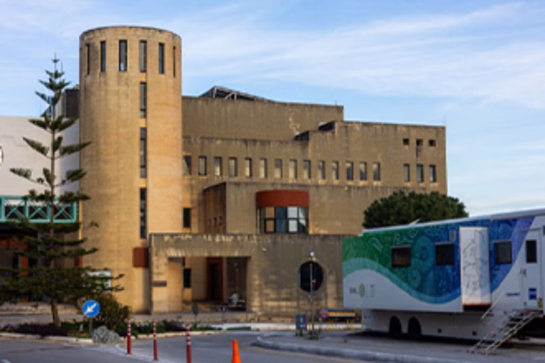 Advanced Mobile Laboratory (AML)